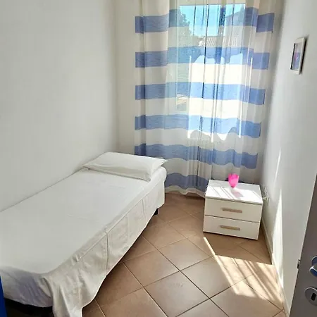 Daire A Due Passi Dal Mare By Fiorita